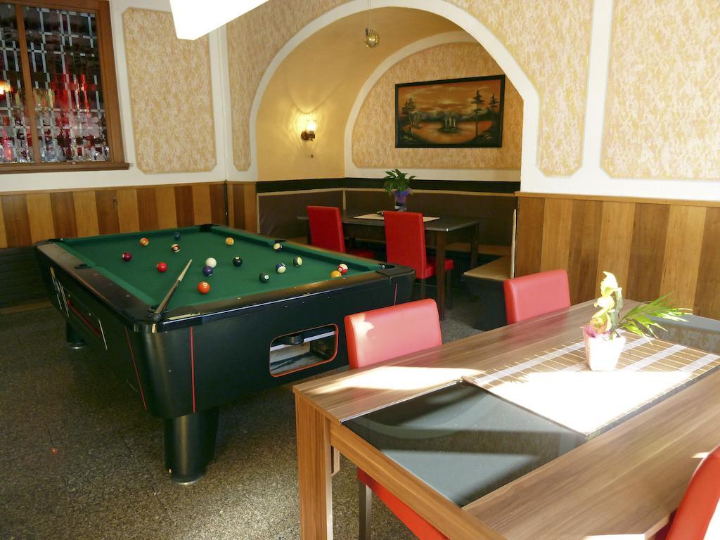 Pension Schoenblick Saas-Grund Esterno foto
